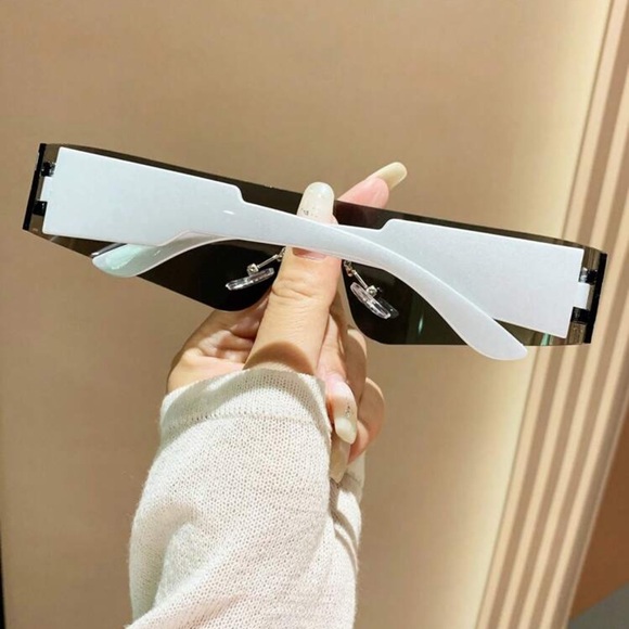 1 Pair Unisex Frameless Wrap-Around Fashionable Y2K Sunglasses, - Picture 2 of 4